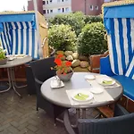 温蒂妮酒店 3*