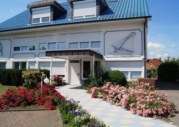 Undine Отель Грёмиц